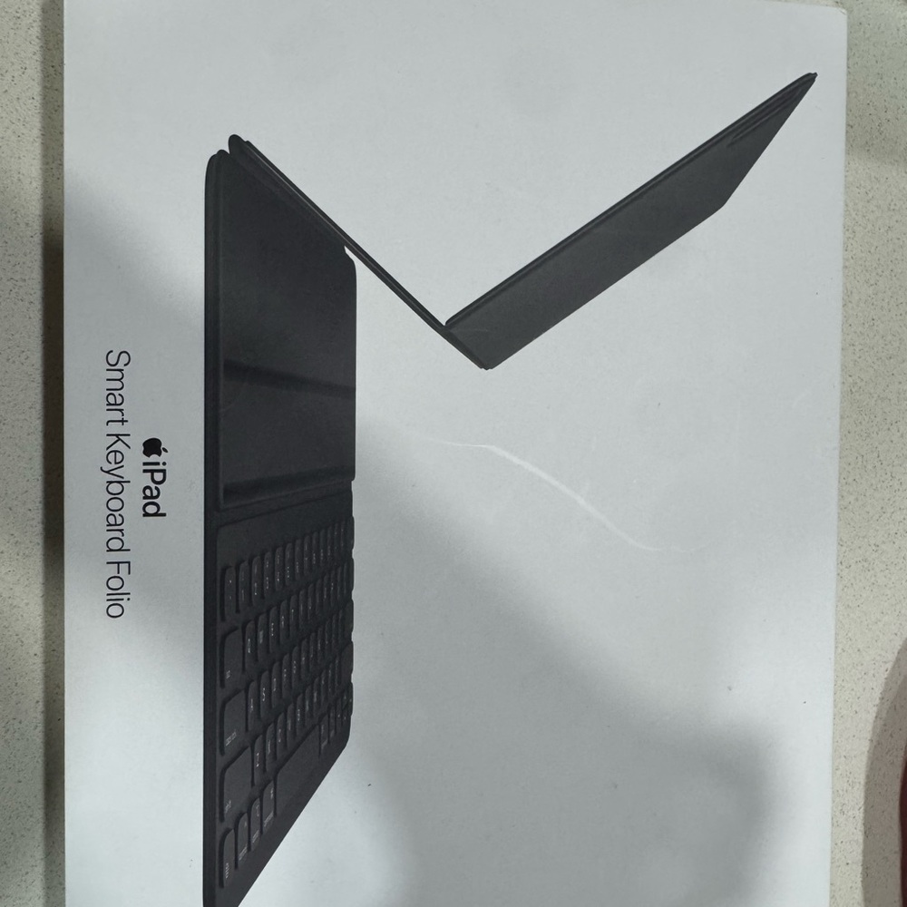 Apple Smart Keyboard Folio - Gray